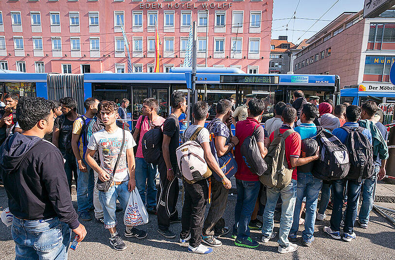Tausende Flüchtlinge haben am Dienstag mit Zügen aus Ungarn den Münchner Hauptbahnhof erreicht.