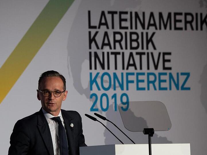 Bundesaußenminister Heiko Maas spricht zur Eröffnung der Lateinamerika- und Karibik-Konferenz im Auswärtigen Amt.