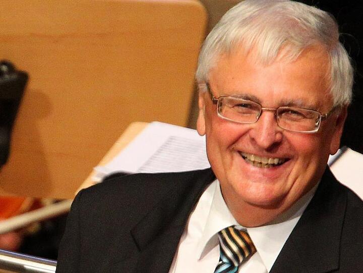 "Ich habe die Kraft für weitere drei Jahre", erklärt Theo Zwanziger.