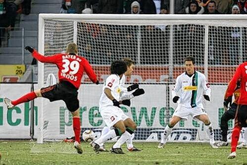 Tonis erster Streich: Kroos (Nr. 39) erzielt gegen Gladbach das 1:0, ebnete so den Sieg.