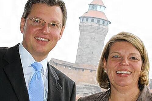 Wirtschaftsreferent Roland Fleck und Verkehrsdirektorin Yvonne Coulin.