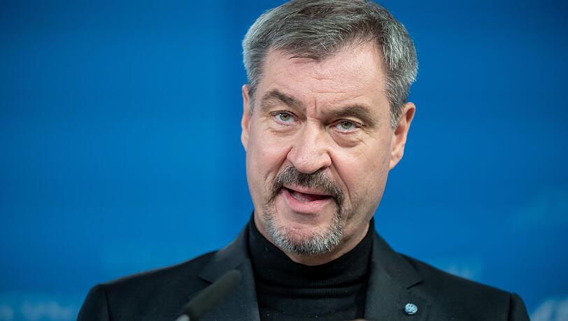 Er möchte die Autoindustrie mit 100 Millionen Euro unterstützen. Er möchte die Autoindustrie mit 100 Millionen Euro unterstützen.