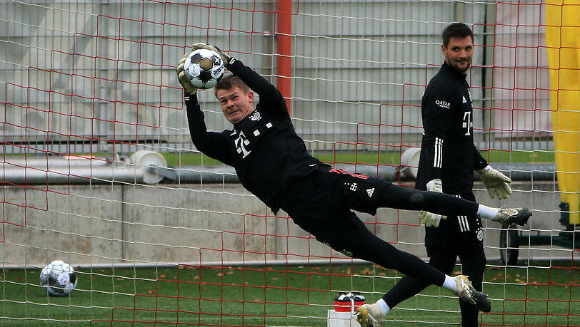 Alexander Nübel (l.) scheint derzeit nur die Nummer drei im Bayern-Tor zu sein. Sven Ulreich (r.) bekam gegen Hoffenheim den Vorzug. Alexander Nübel (l.) scheint derzeit nur die Nummer drei im Bayern-Tor zu sein. Sven Ulreich (r.) bekam gegen Hoffenheim den Vorzug.