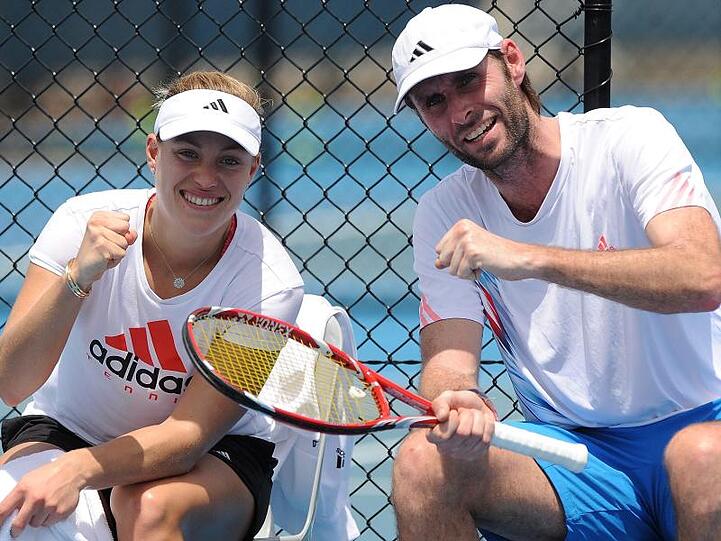 Angelique Kerber (l) wird wieder mit ihrem ehemaligen Trainer Torben Beltz zusammenarbeiten.