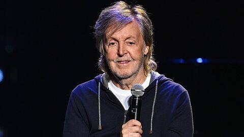 Paul McCartney - hier 2023 in Australien - sieht den von ihm komponierten Song "Yesterday" mit neuen Augen.