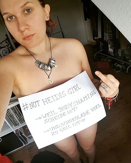 Weil Bodyshaming scheiße ist und Schokolade viel zu geil!