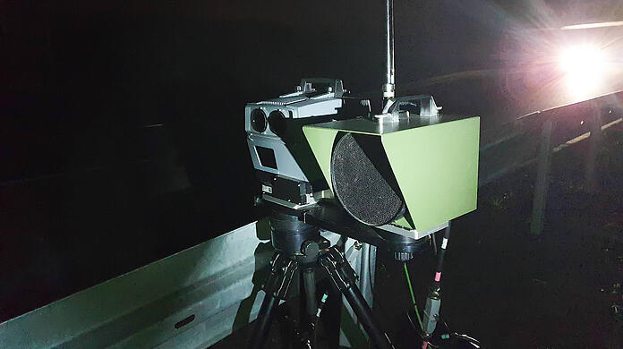 Bei den Kontrollen wurde ein Verkehrsteilnehmer in der Nacht – dann ist die Geschwindigkeit auf 80 km/h bzw. 60 km/h (Schwerverkehr) beschränkt – mit 212 km/h geblitzt. (Symbolbild)