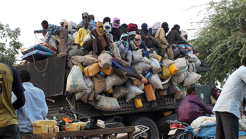 Knapp neun von zehn Flüchtlingen (86 Prozent) befanden sich 2014 in Ländern, die als wirtschaftlich weniger entwickelt gelten. Knapp neun von zehn Flüchtlingen (86 Prozent) befanden sich 2014 in Ländern, die als wirtschaftlich weniger entwickelt gelten.