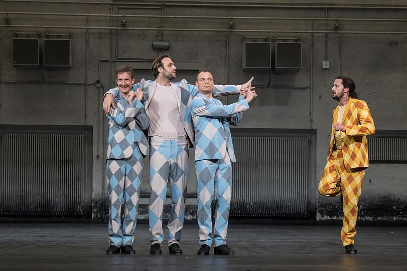 "Die drei Musketiere" im Cuvilliestheater.