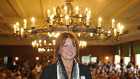 Gabriele Pauli bei der Gründungsversammlung im Münchner Hofbräukeller