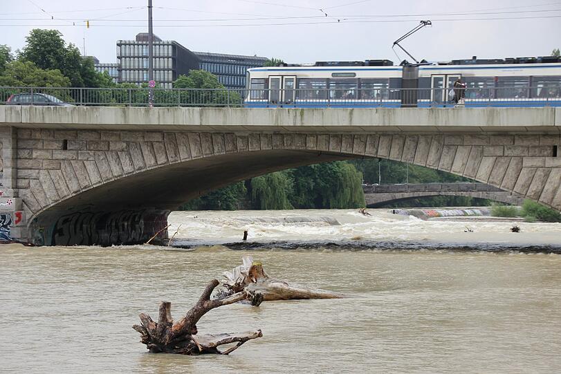 Die Isar führt Hochwasser: Die Bilder!