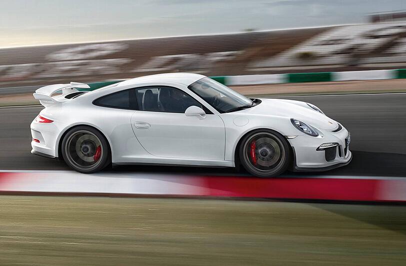 Mit diesem Porsche sind Ausflüge auf die Rundstrecke Pflicht: Der 911 GT3 kommt einem Rennwagen näher als jeder andere Elfer.