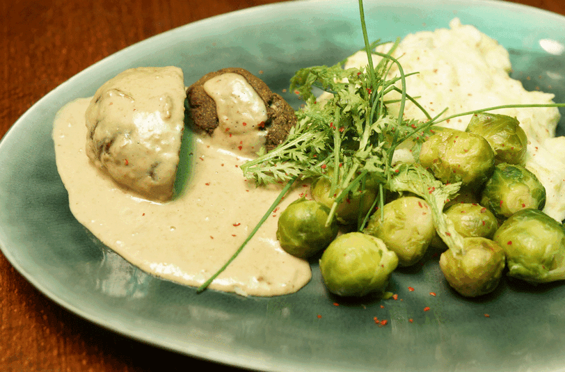 Vom Feinsten: der vegane Kastanien-Hanf Braten.