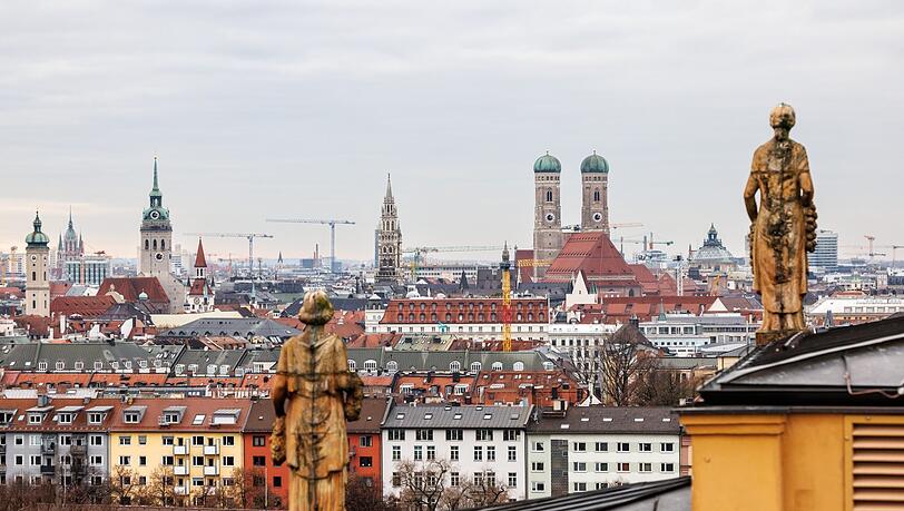 Für München plant Markus Söder die Einrichtung eines größeren Ankerzentrums für Asylbewerber. Für München plant Markus Söder die Einrichtung eines größeren Ankerzentrums für Asylbewerber.