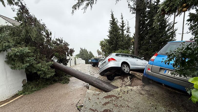 In der s&uuml;dspanischen Region Andalusien hat das Sturmtief "Lenonardo" f&uuml;r Chaos gesorgt.