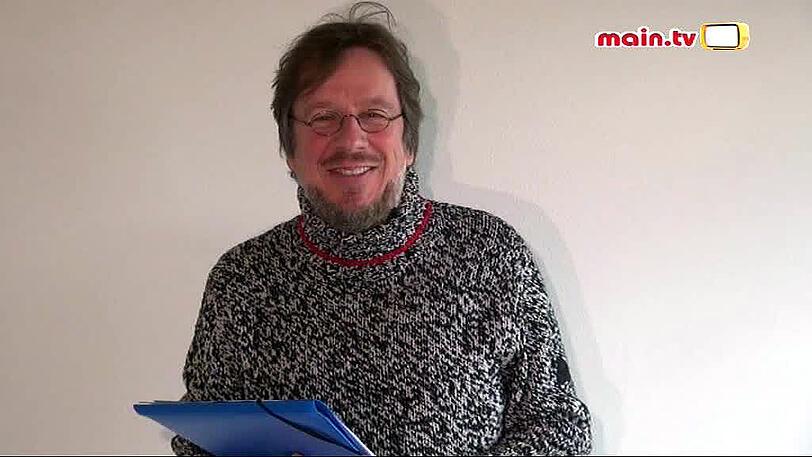 Im warmen Winterpulli machte Jörg Kachelmann seine erste Wettervorhersage. Er arbeitet jetzt beim Aschaffenburger Fernsehsender main.tv.