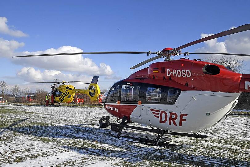 Schreckliche Bilder: Bei dem Horror-Unfall in Aschheim kammen zwei Menschen ums Leben.