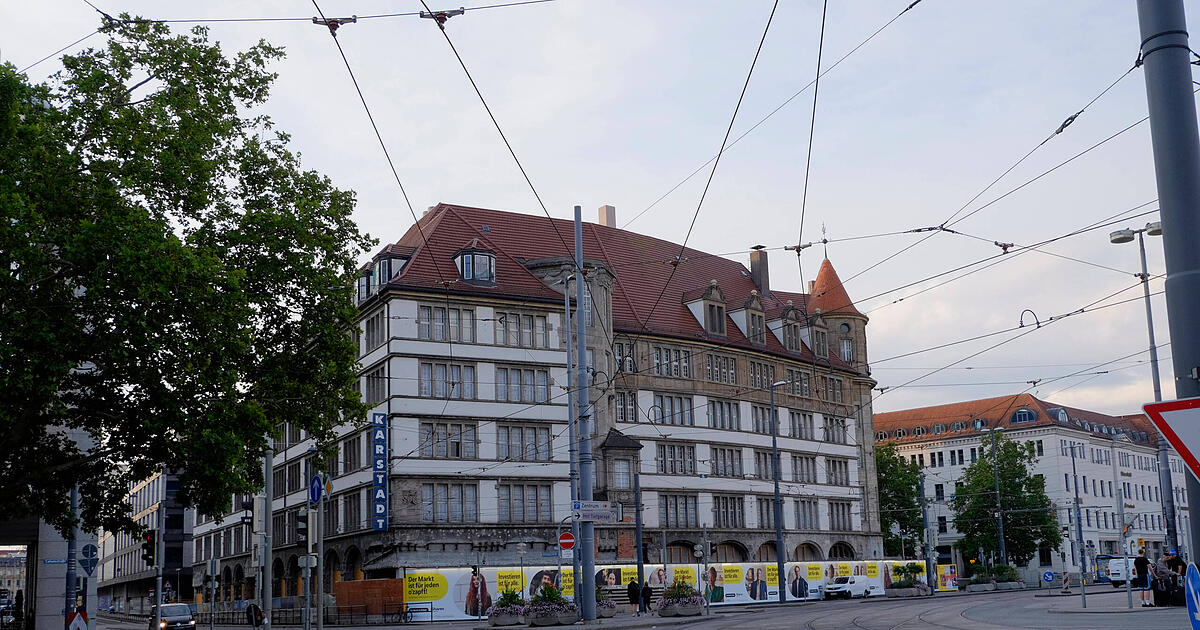 Jetzt-wird-es-international-Neuer-ffnung-an-M-nchens-Bahnhofsplatz