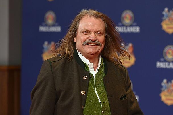 Musiker Leslie Mandoki ist dem Starkbier am Nockherberg nicht abgeneigt - kennt aber immer sein Limit.