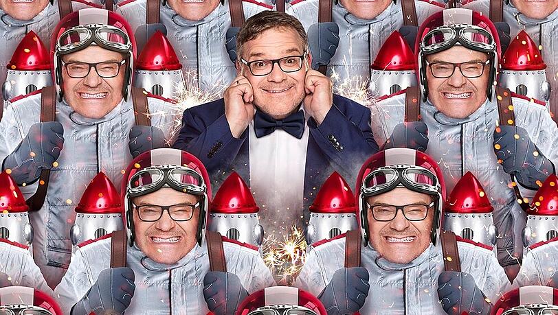 Auch Moderator Elton hat sich in der Show für die App-Panne entschuldigt Auch Moderator Elton hat sich in der Show für die App-Panne entschuldigt