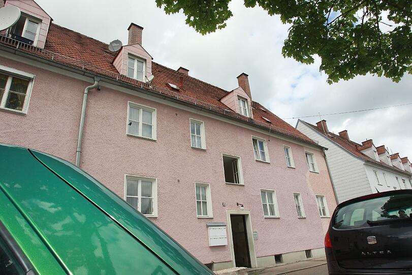 In der Gartenstraße in Aichach fiel am Sonntagnachmittag der tödliche Schuß