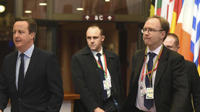 Der damalige britische Premierminister David Cameron (l) und Sir Ivan Rogers im Februar 2016.