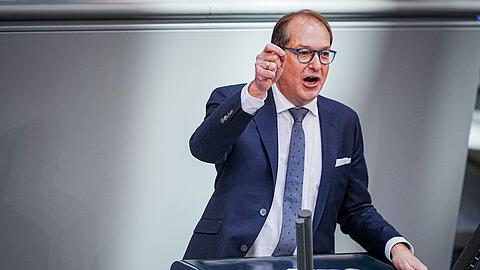 CSU-Landesgruppenchef Alexander Dobrindt wirft der Ampel-Regierung "mangelnde finanzpolitische Seriosität" vor.