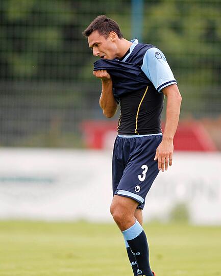 Erstes Training der Löwen in der neuen Trikot-Kollektion von uhlsport - sehen Sie hier die Bilder von der Grünwalder Straße.