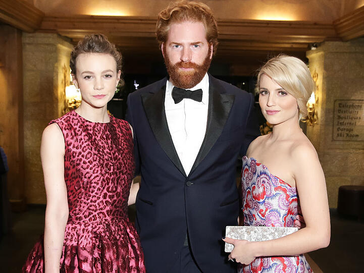 Carey Mulligan (li.), Patrick Liotard-Vogt, Dianna Agron