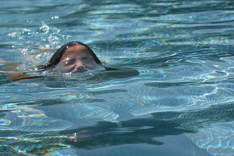 Jeder sexuelle Übergriff in Schwimmbädern ist einer zu viel, schreibt AZ-Korrespondent Marcus Sauer.