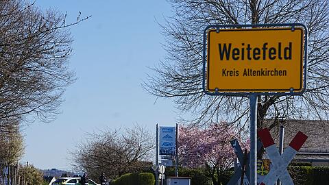 In den frühen Morgenstunden wurden in Weitefeld drei Tote gefunden. Was ist geschehen?