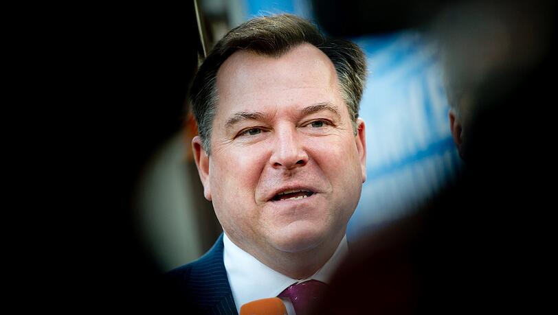 CSU-Vorstandssitzung in der Parteizentrale: Josef Schmid und die CSU kämpfen um einen Sieg bei der Stichwahl. CSU-Vorstandssitzung in der Parteizentrale: Josef Schmid und die CSU kämpfen um einen Sieg bei der Stichwahl.