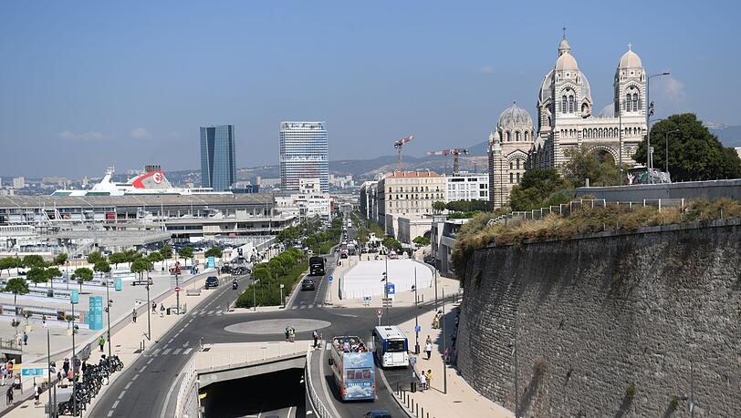 Seit Jahren buhlen Banden um die Vorherrschaft über den Drogenhandel in Marseille. (Symbolbild) Seit Jahren buhlen Banden um die Vorherrschaft über den Drogenhandel in Marseille. (Symbolbild)
