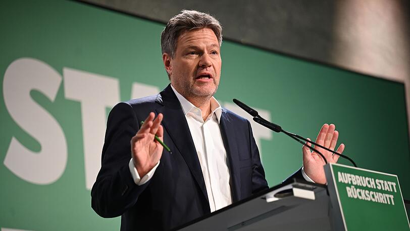 Auch die zweite Prüfung der Plagiatsvorwürfe gegen Robert Habeck durch die Universität Hamburg entlastet den Grünen-Kanzlerkandidaten. (Archivbild)