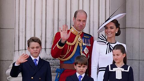 Schon sieben Jahre alt: Prinz Louis (M.) ist das jüngste Kind von William und Kate. (Archivbild)