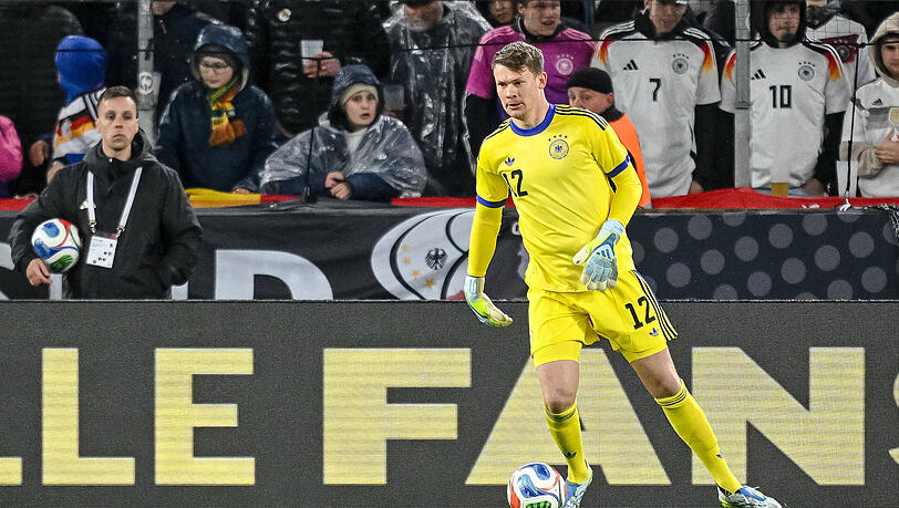 "Absoluter Schwachsinn": Alexander N&uuml;bel kritisiert die Pfiffe gegen San&eacute;.