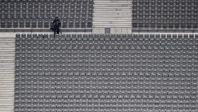 Wegen der leeren Tribünen nahmen die Clubs weniger ein.