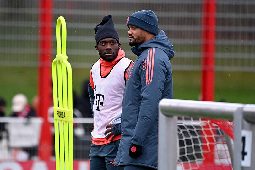 Alphonso Davies fehlt den Bayern aktuell krankheitsbedingt.