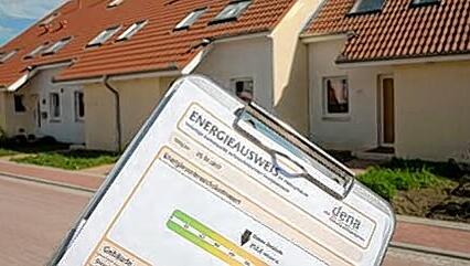 Nicht nur mit dem Deckblatt zufrieden geben &ndash; die wichtigen Kennzahlen stehen auf den nächsten Seiten!