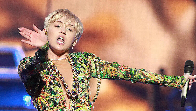 Miley Cyrus bei einem Konzert ihrer "Bangerz"-Tour Miley Cyrus bei einem Konzert ihrer "Bangerz"-Tour