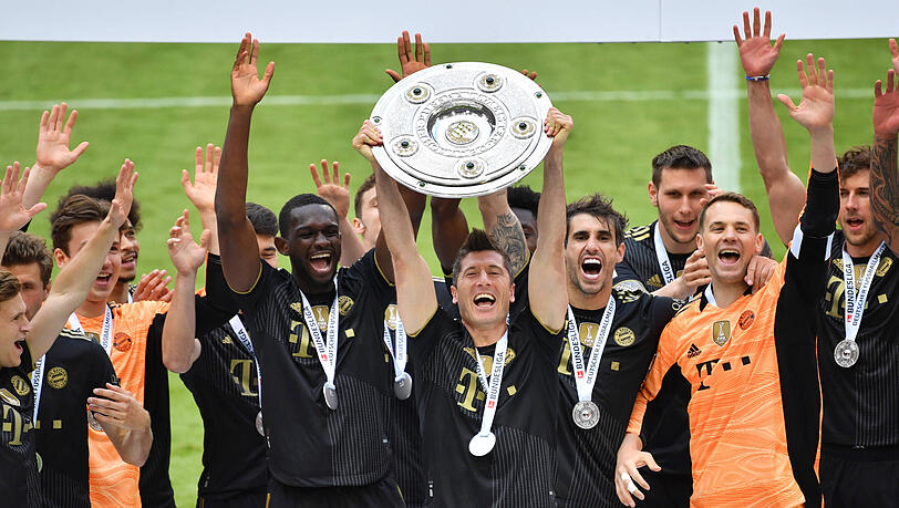 Der FC Bayern kann am Samstag den zehnten Meistertitel in Serie fix machen.