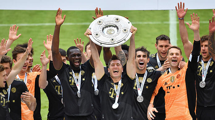 Der FC Bayern kann am Samstag den zehnten Meistertitel in Serie fix machen.