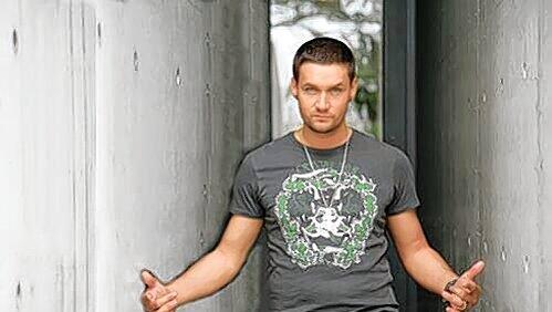 Wird Kids und Eltern bei der Zeugnisparty im Röslein kräftig einheizen: Geeno Fabulous – auch bekannt als Gunter von DSDS. Wird Kids und Eltern bei der Zeugnisparty im Röslein kräftig einheizen: Geeno Fabulous – auch bekannt als Gunter von DSDS.