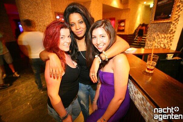 Auch im Crowns Club ging's zur Sache. Mehr Bilder unter: www.nachtagenten.de.