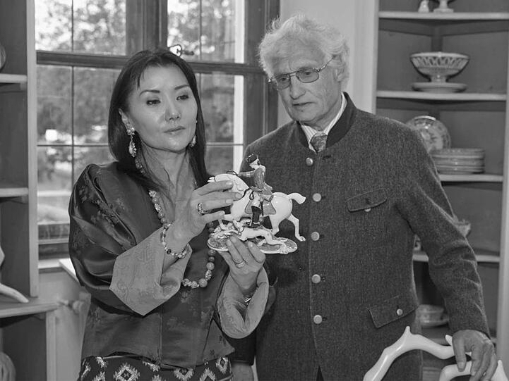 Die Königin von Bhutan mit Prinz Luitpold von Bayern 2014.