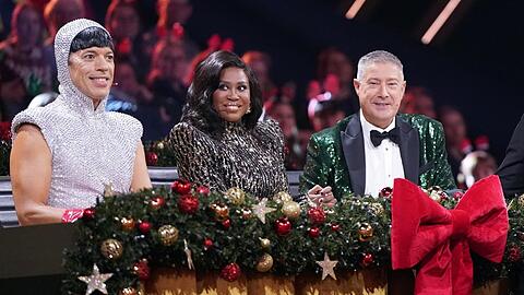 In der Jury der Weihnachtsshow sitzt das bekannte "Let's Dance" Trio (v.li.) Motsi Mabuse, Jorge González und Joachim Llambi.