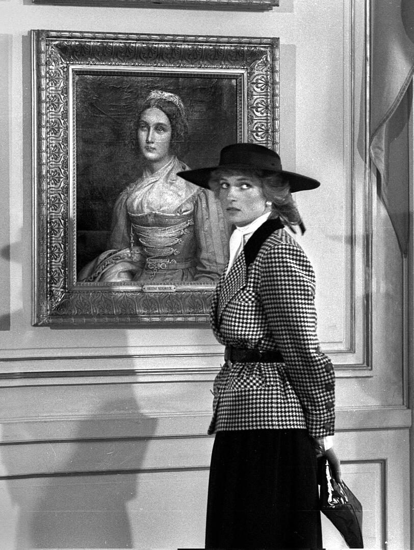 Lady Diana im Schloss Nymphenburg. Lady Diana im Schloss Nymphenburg.