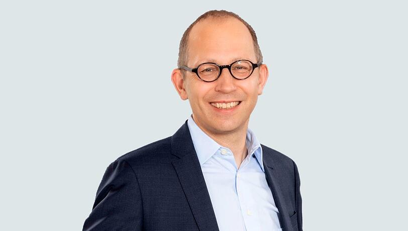 Verkehrsexperte Nikolaus Gradl (SPD) will lieber eine Weiterentwicklung des Deutschlandtickets. Verkehrsexperte Nikolaus Gradl (SPD) will lieber eine Weiterentwicklung des Deutschlandtickets.