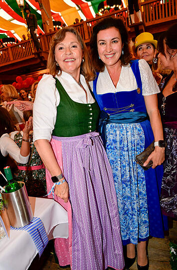 Beate Merk (l.) und Dorothee Bär.