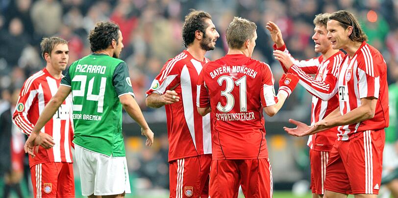 Für Werder Bremen war in der Saison 2010/11 schon in der 2. Runde Endstation - da konnte auch Claudio Pizarro nichts ausrichten.